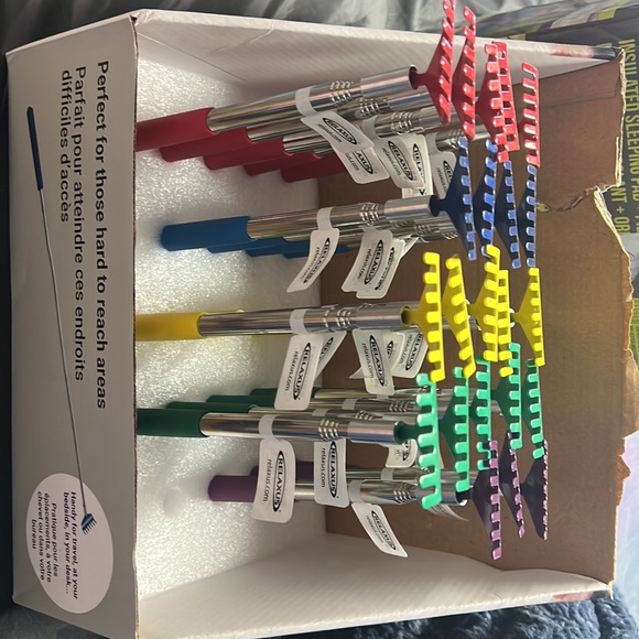 ❤️🔥$5 add on if any bundle over $50 ❤️🔥RELAXUS Extendable Back Scratcher - Picture 2 of 2